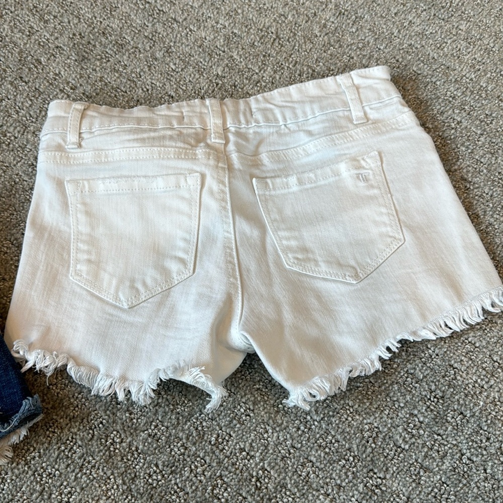Tractr Brand White Denim Shorts